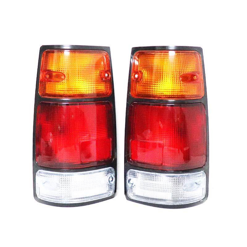 Jiangling Baodian Pickup 01-07 Rear Taillight Assembly with Brake Light Bulb Lens