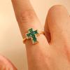 Anello in Rame Regolabile con Croce in Zirconia Colorata - Moda Lusso da Donna