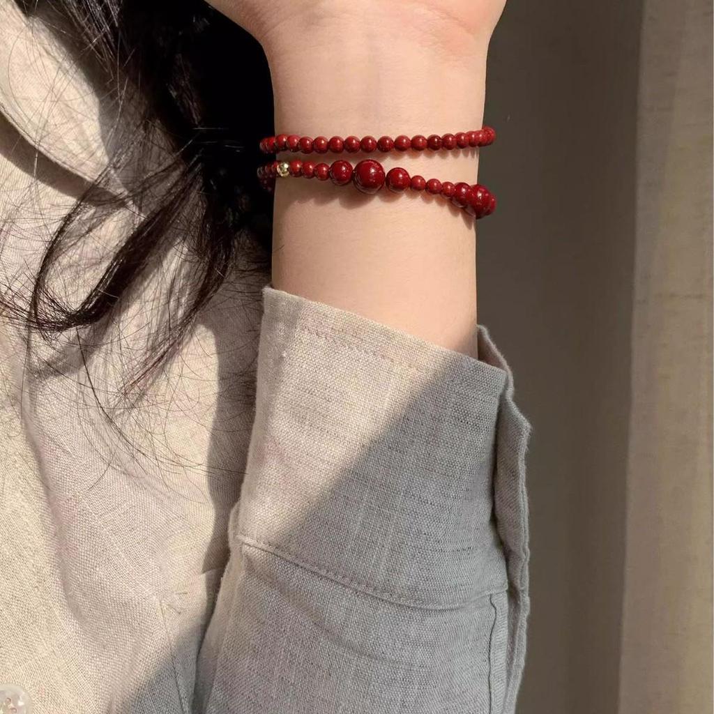 Rizhao Xiangjiang Vermilion Red Beaded Bracelet: New Chinese Style, Exquisite Layered Design.