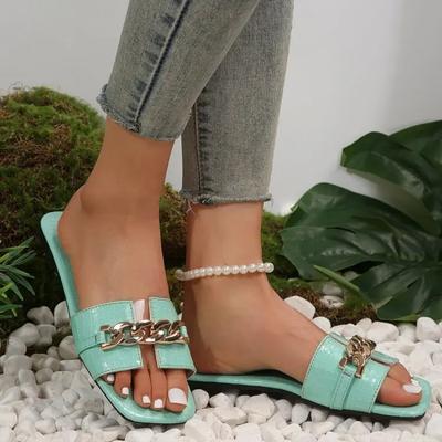 Mode Sexy Kettenschloss Einfarbig Übergröße 2024 Sommer Neuer Stil Römischer Stil Flache Outdoor Damen Hausschuhe Damen Sandalen