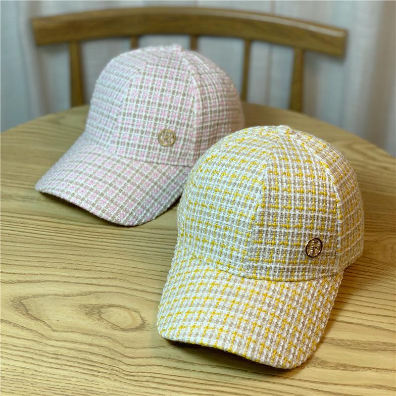 New Korean Style Ins Houndstooth Plaid Rhinestone R-labeled Sunshade Baseball Hat for Women in Autumn and Winter Versatile Casual Peaked Cap
