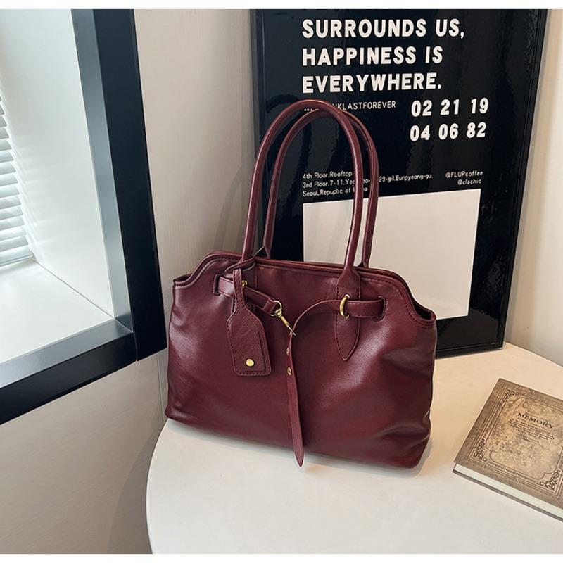 New Retro Versatile Belt Buckle Portable Shoulder Tote Bag Large Capacity Bag Women's Fashion