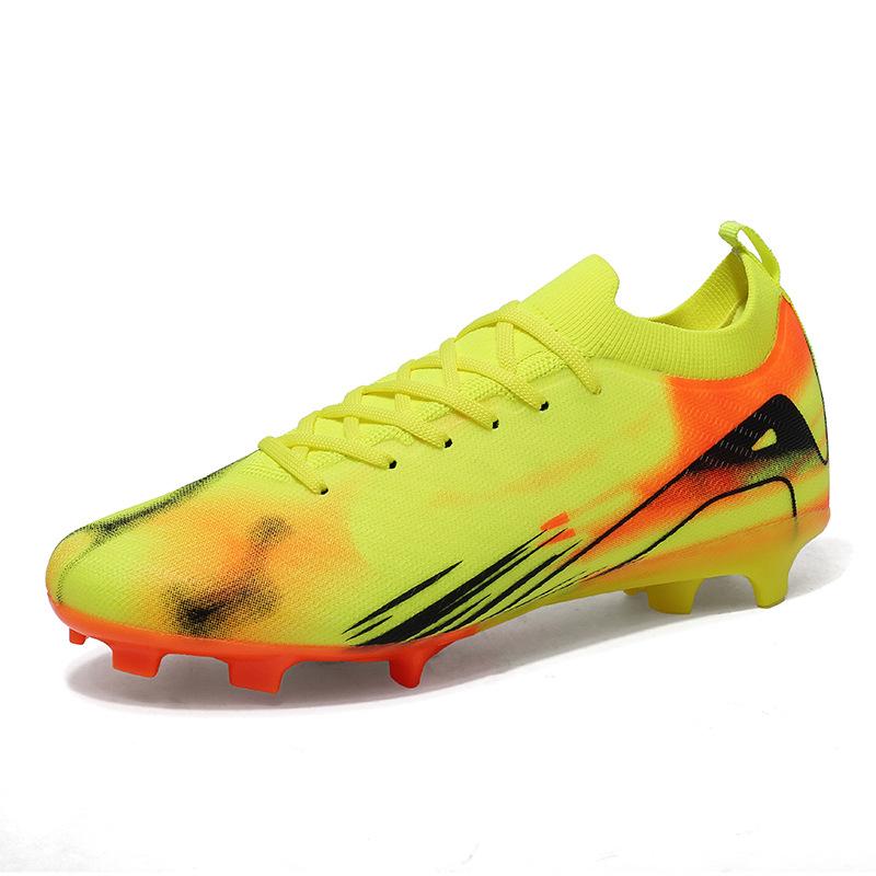 New Men's and Women's Outdoor Soccer Shoes for Boys Girls Teenagers and Students AG Long Nail TF Soccer Shoes