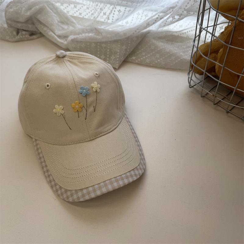 Small Fresh Flower Plaid Wide Brim Cap Summer Women's Versatile Sunshade Show Face Small Baseball Hat Tide