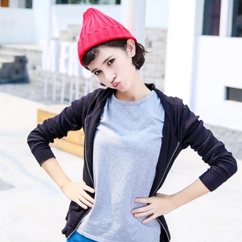 Classic Daily Women's Winter Hat Solid Warm Soft Hip Hop Autumn Knitted Hats Canady Colors Streetwear Beanies Cap