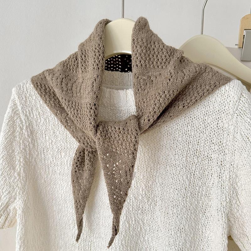 Neuer einfarbiger gestrickter Dreieck-Filigran-Schal für Damen, vielseitige Dekoration, Nackenschutz-Schal und Schal