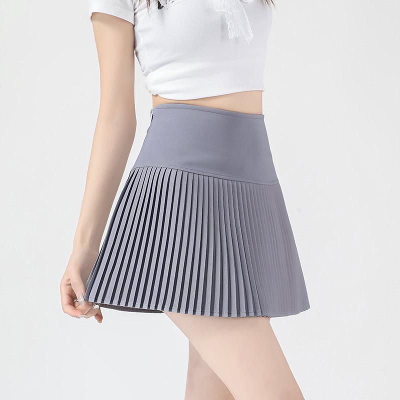 

Абрикосовая женская юбка А-силуэта с завышенной талией и складками — короткая, весна 2025 г. Large серый