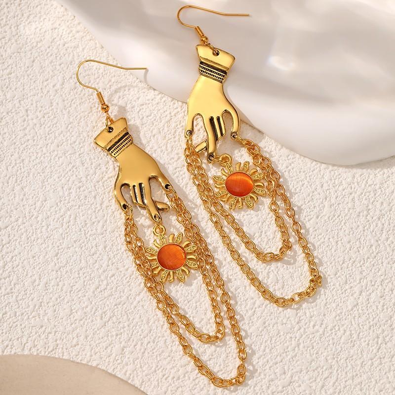 European and American Finger Sun Earrings Are Hot-selling Temperament, Elegant and Charming Metal Flash Diamonds, Long Fringed Bows for Women