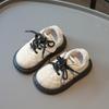 Herbst neue ultraleichte Kinderschuhe koreanische Version von Kinder-Freizeitschuhen, modische kleine Lederschuhe für Jungen, Schuhe mit weichen Sohlen für Babys