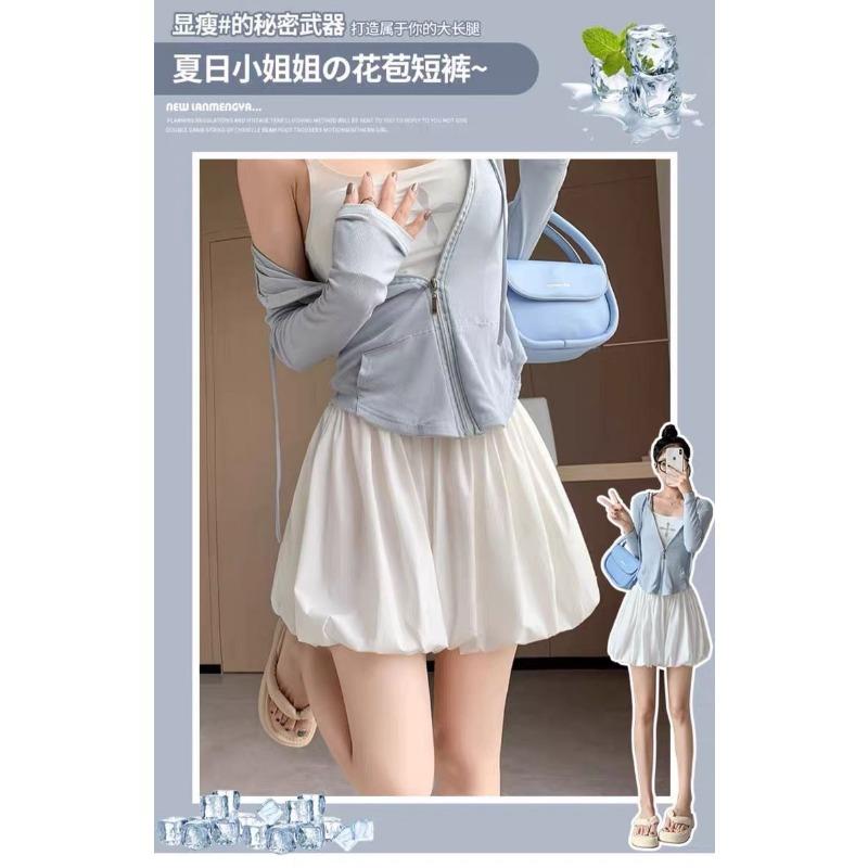 Hot Style Elastic Pocket Fluffy Flower Bud Skirt New Summer High Waist Lantern Black and White Pants Short Skirt