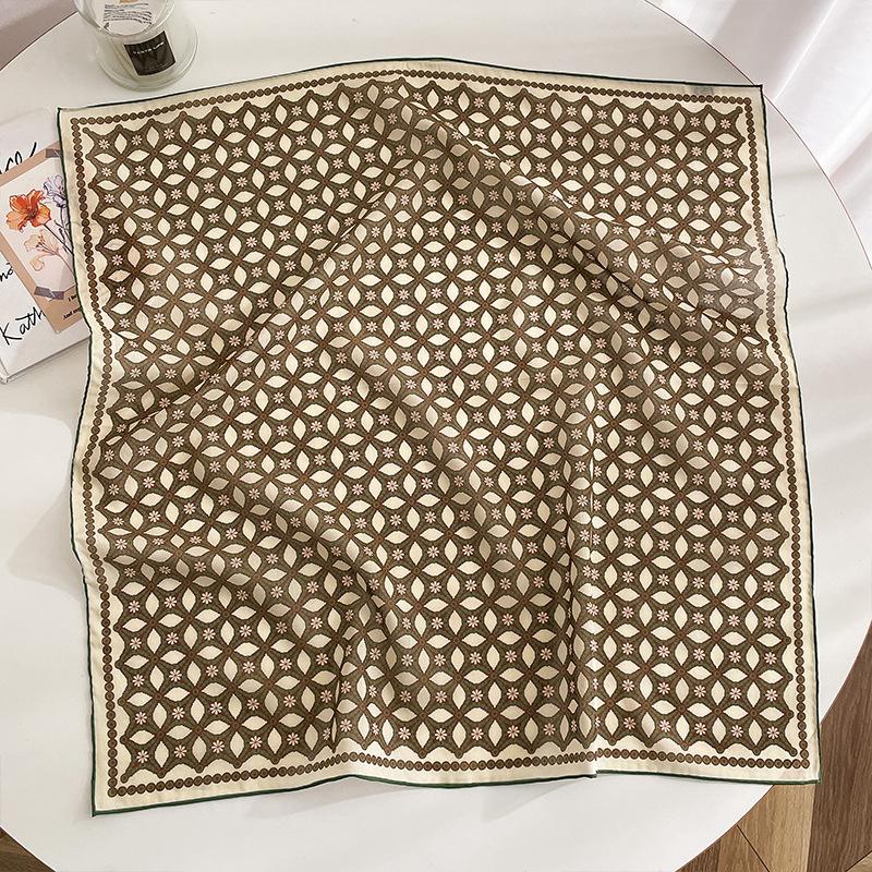 Versatile decorative silk cotton silk scarf classic retro design silk pure cotton blend 70 square scarf 2026 new shawl 67cm