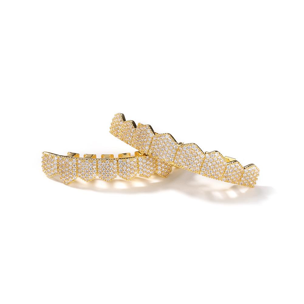 Hot Sale Hip Hop Gold Plated Grills Teeth Grillz Brass Retro Vintage Jewelry Shiny Fashion 8 Teeth Gold Diamond Grillz for Men