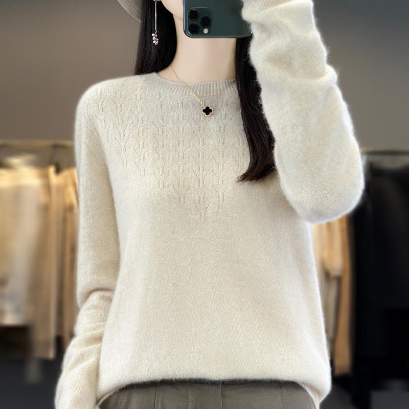 First-line Ready-to-wear Hollow Round-neck Cardigan for Women's Autumn and Winter Fashion Versatile Cashmere Base Shirt Top