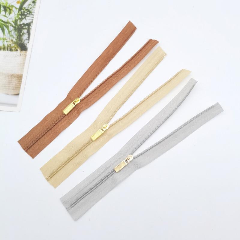 1/5 szt. Zamki na szpulce 20x2,5 cm Zamki do szycia Zamki nylonowe DIY Nierozdzielające się Akcesoria do szycia Rękodzieło Torby Szwy Drobne Kolorowe