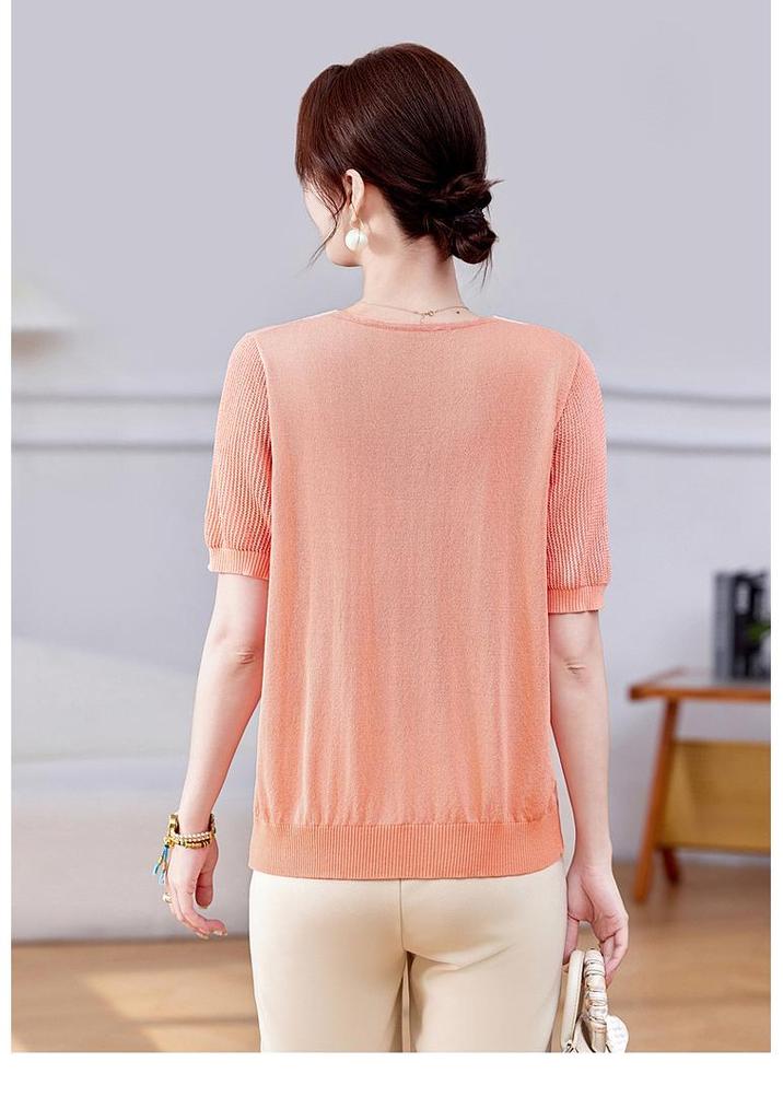 Mother’s Day Stylish Ice Silk Short-Sleeved T-shirt for Middle-Aged and Elderly Women - Summer 2026 Edition