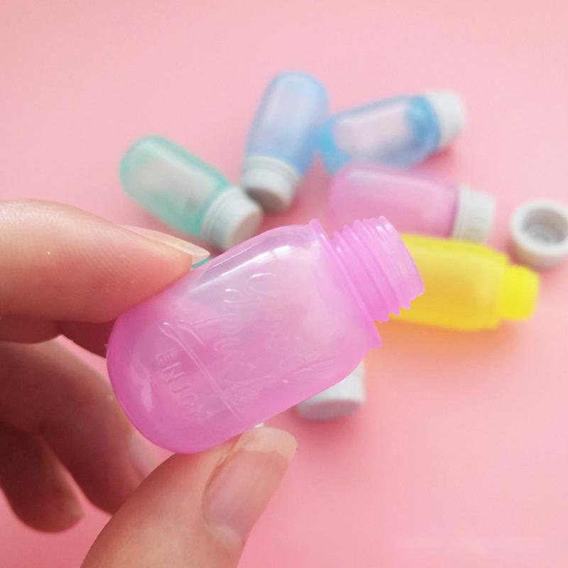 4Pcs Mini Seasoning Sauce Bottle Portable Tomato Ketchup Bottle Salad Dressing Container Pot For Bento Lunch Box Kitchen Jar