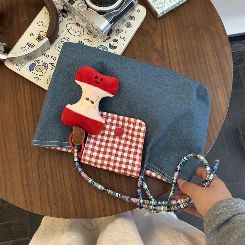 Casual Nylon Plaid Shoulder Bag With Pendant Dopamine Handbag Large Capacity Women Commuter Tote Bag  Trendy Armpit Bags