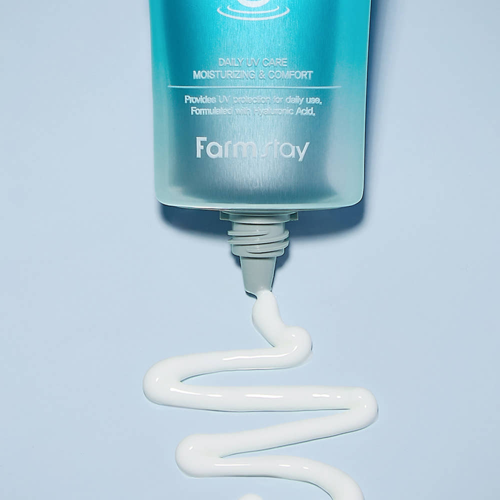 Farmstay Hyaluronic Aqua Sun Cream SPF50+ PA++++ Hydrating UV Protection 70g