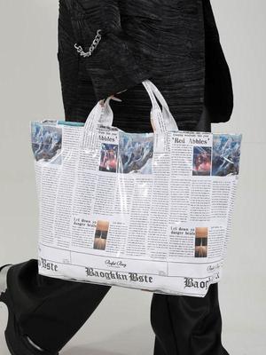 Trendy Newspaper Print Large Capacity Crossbody Tote – Versatile Handbag & Shoulder Bag