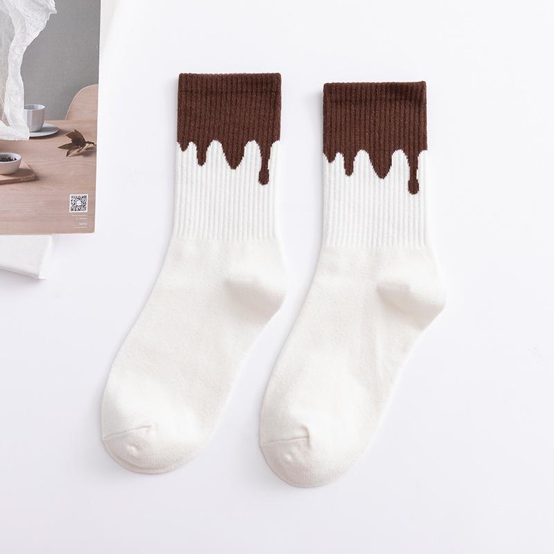 Creamy Color Block Patchwork Cotton Sports Socks for Men & Women - Trendy Mid-Calf Streetwear Style.