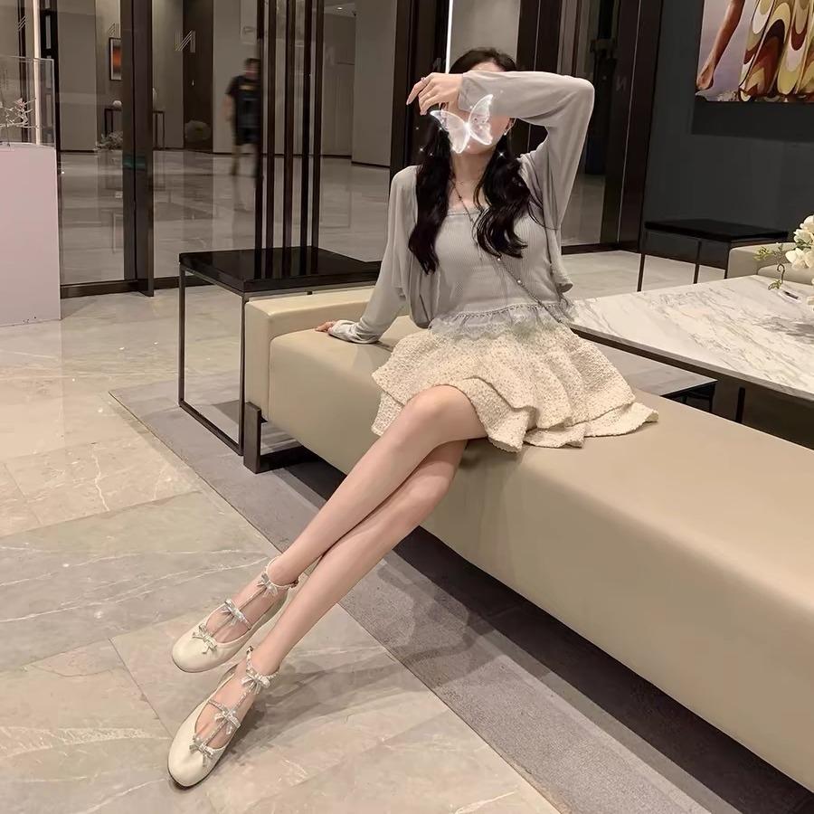 Su Yinyin Same New French Retro Heavy Industry Rhinestone Bow Flat Ballet Single Shoes Women's Mary Shoes