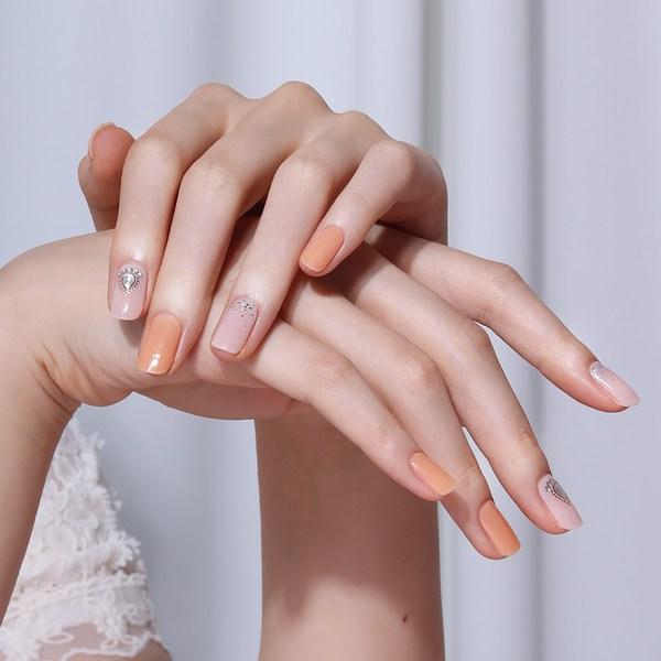 

Гель-наклейка для ногтей Glossy Blossom, 1 шт, Росинка