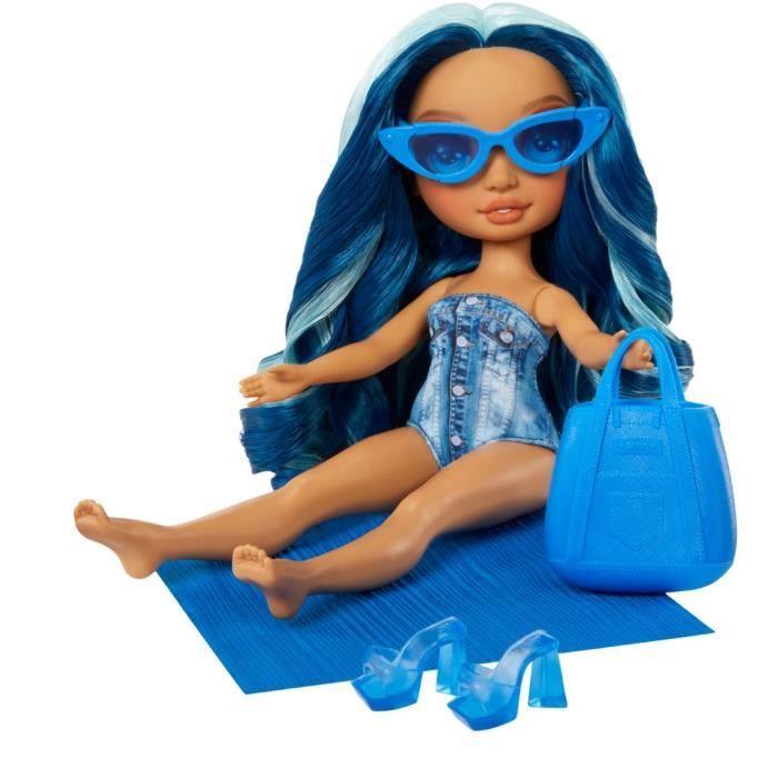 Rainbow High Swim &amp; Style - Poupée mannequin ariculée 27 cm - Skyler (Bleue) - Maillot de bain + Paréo - a partir de 4 ans