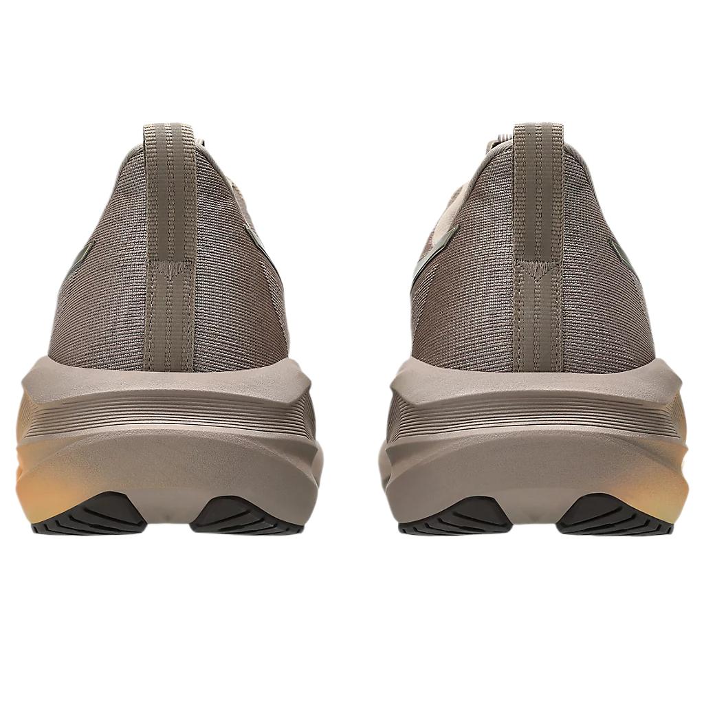 New ASICS Novablast 5 Luxe Luxe Taupe Grey 1011C031-020