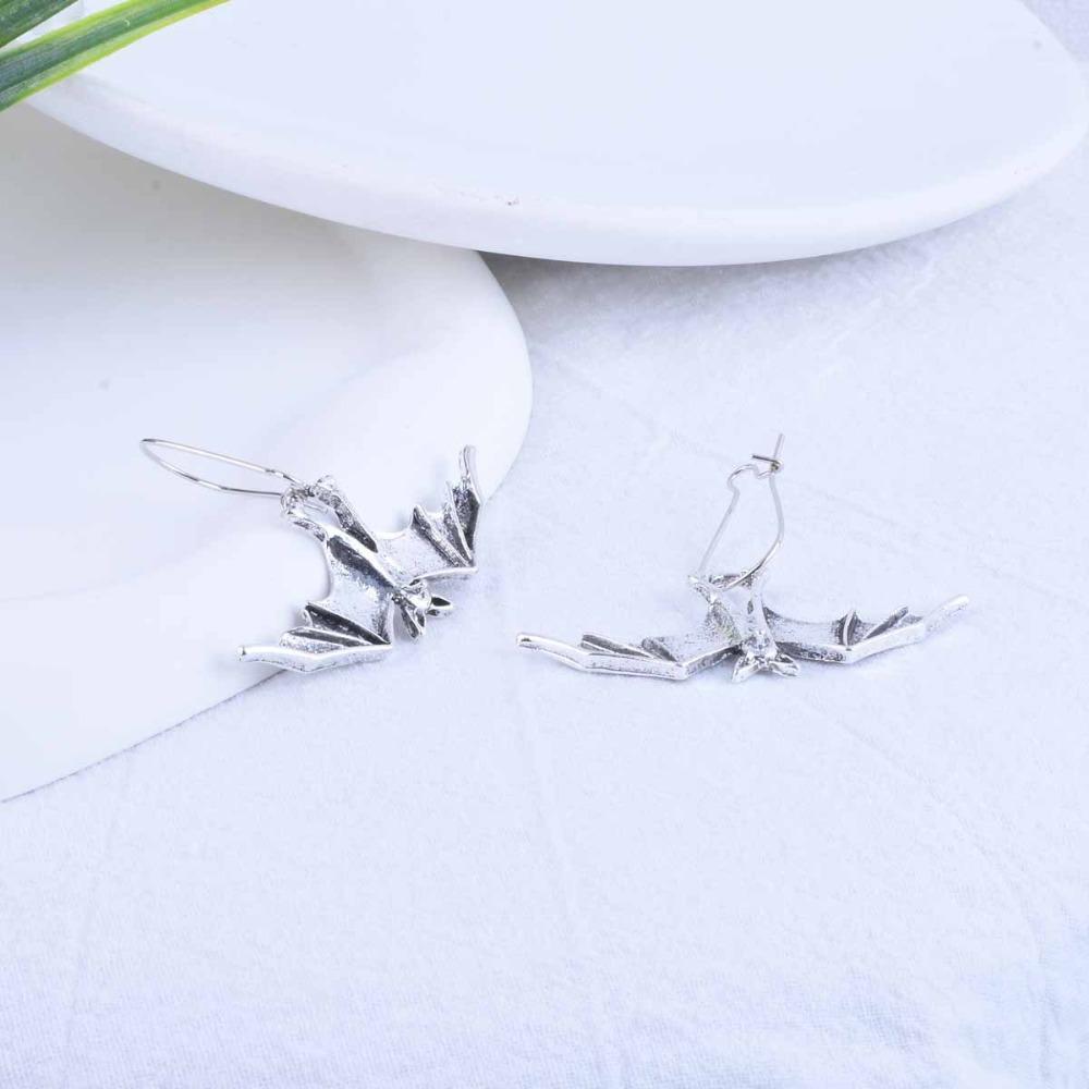 Retro Bat Earrings DIY Jewelry Simulated Animal Pendant Gothic Decor Halloween Earrings  Party