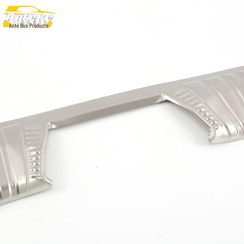 BAIC Changhe Q7 Zadní ochrana Nerezový pedál pro ochranu kufru