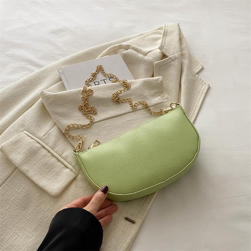 

Beautiful saddle bag women s fashion shoulder bag niche design spring simple 2024 new foreign style messenger bag зелений
