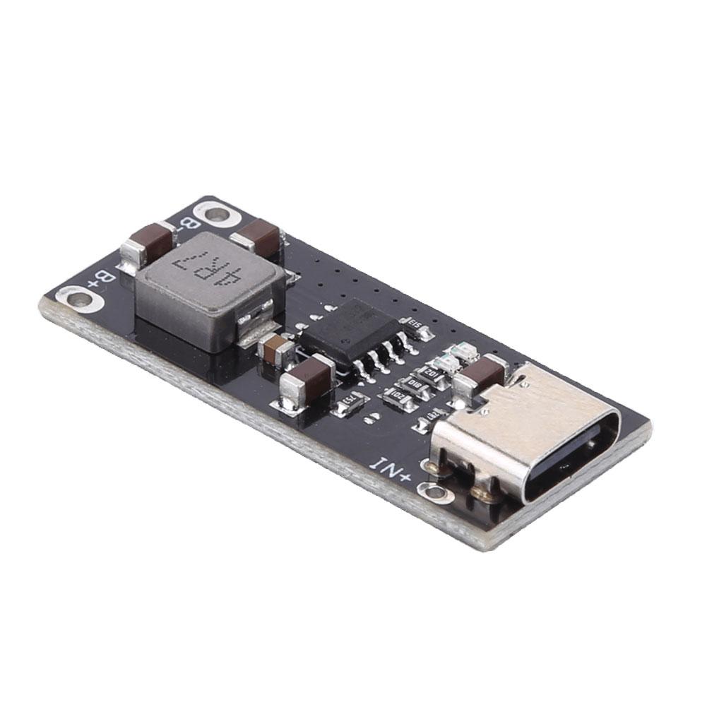 

Плата управління заряджанням 3A 5V до 4.2V 4.35V Type C з індикатором для комп ютера