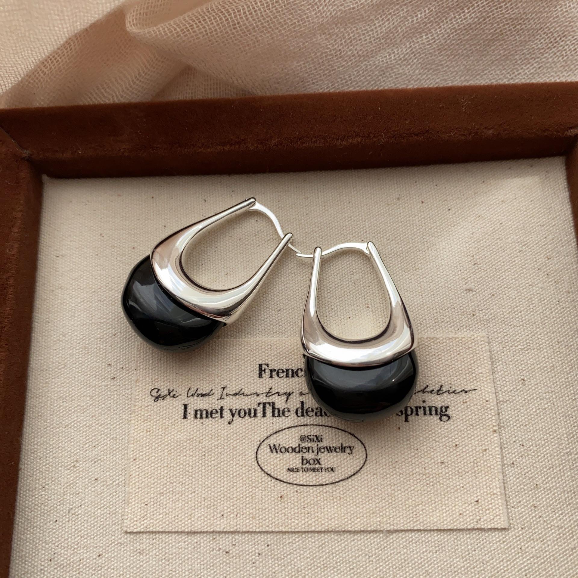 Simple Translucent Resin Water Drop Earrings Cold Wind Niche Retro French High-End Earrings