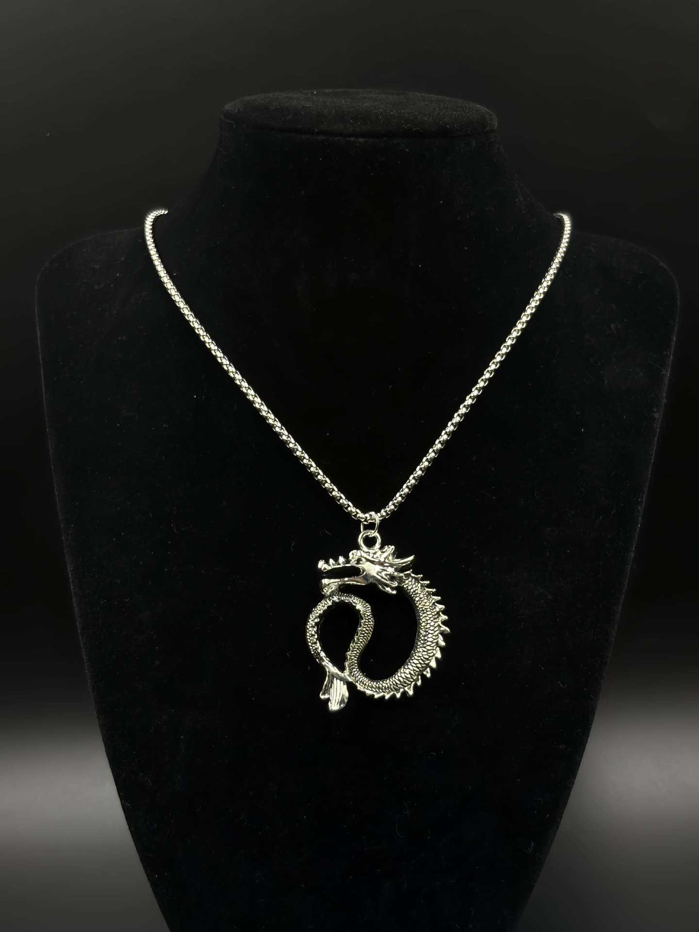 Модное 3D-ожерелье с подвеской в виде дракона - Стиль китайского тотема