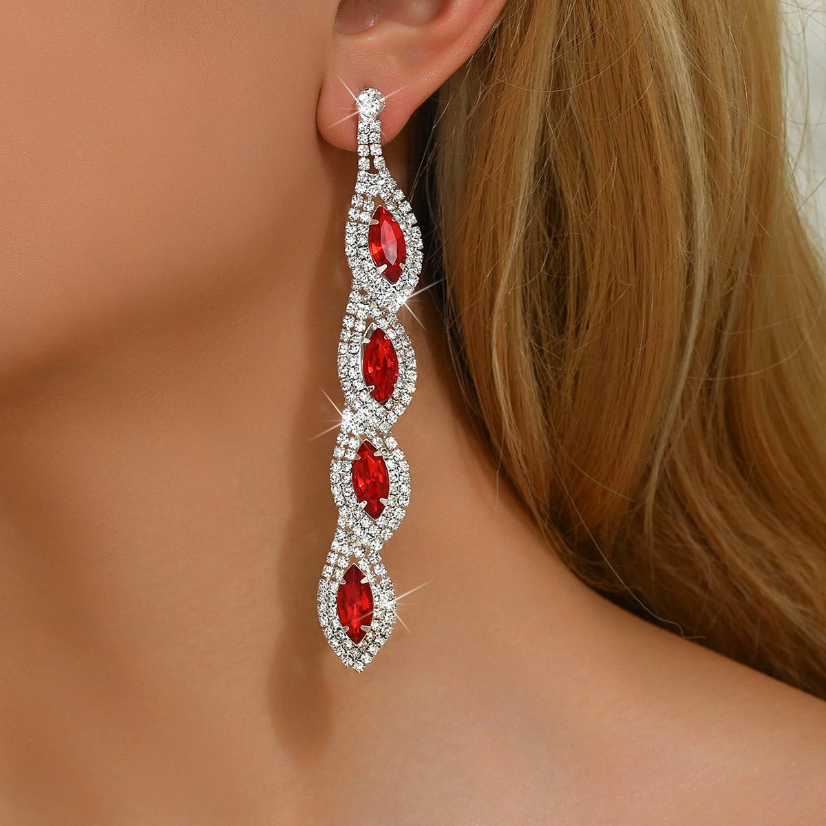 

2 пары женских модных и очаровательных серег с бриллиантами в виде цветка, для путешествий на свежем воздухе, карнавала, вечеринки, праздничного наряда