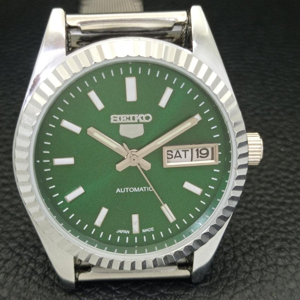 MENS VINTAGE SEIKO 5 AUTOMATIC REFURBISHED JAPAN GREEN DIAL WATCH A440586-4 Sk-a440586