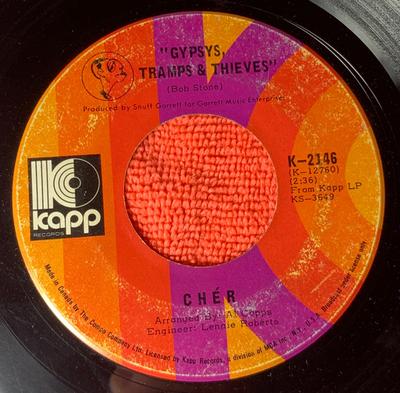 7inch Record CHER - Gypsys, Tramps & Thieves K2146 KAPP 1971 Canada Rock Used