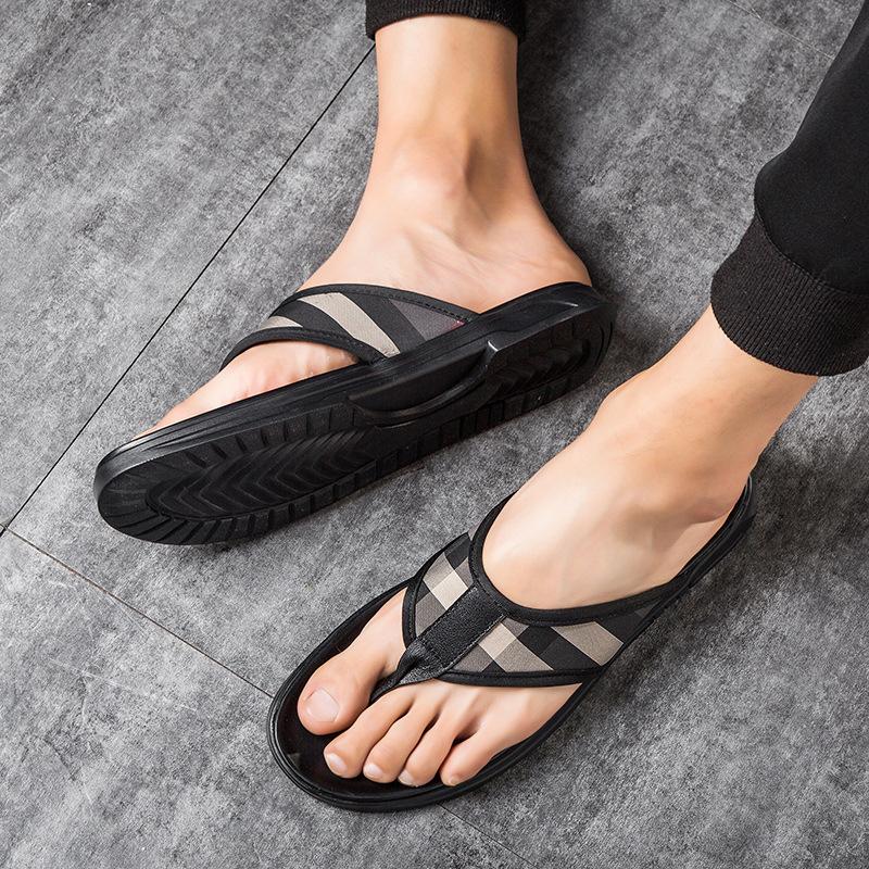 Trendige lässige Herren-Sommer-Hausschuhe 2025 neu für den Außenbereich Herren-Zehentrenner Jugend-Strandschuhe Stoff cool