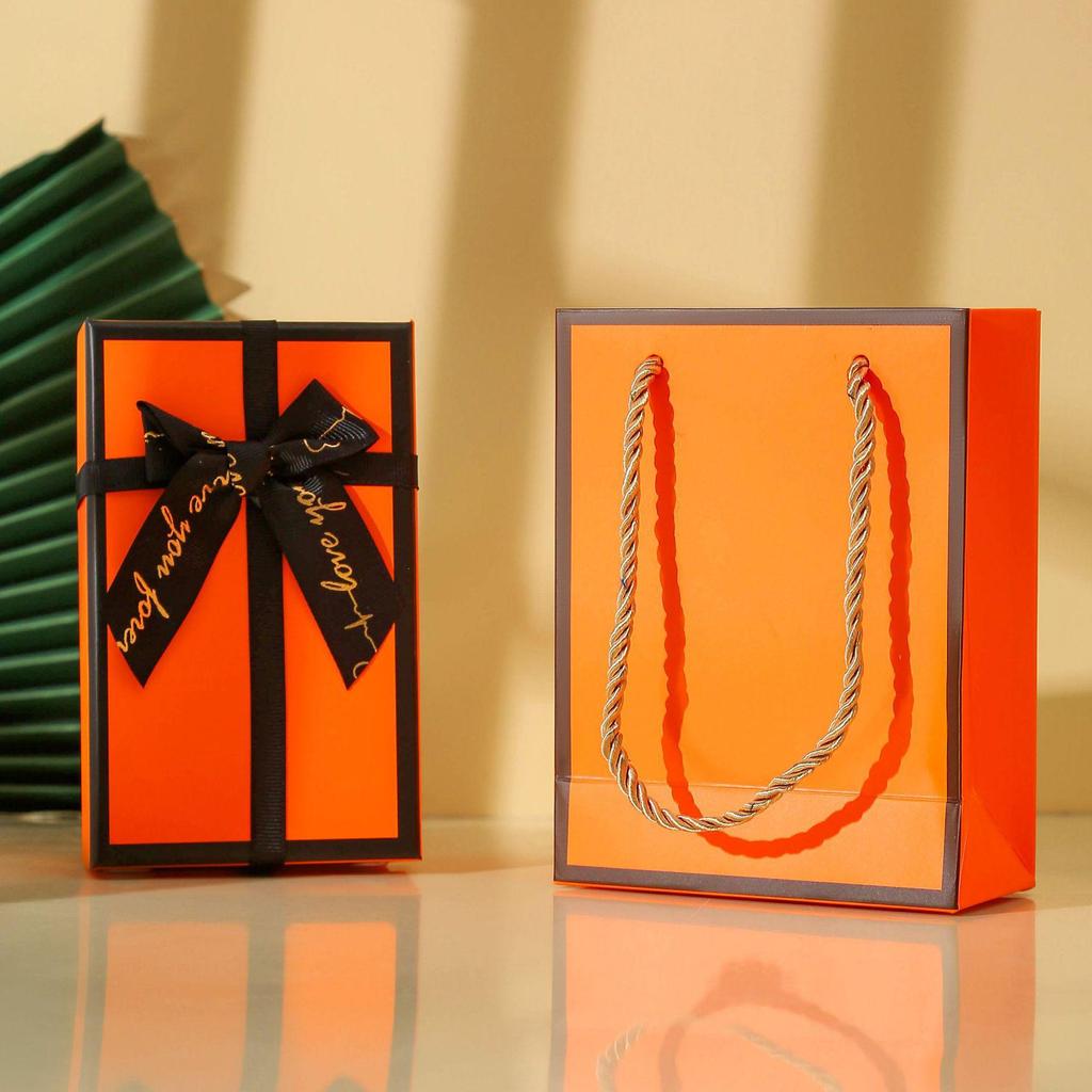 Firefighter Keychain: Cute 3D Traffic Police Pendant, Fashionable Event Gift