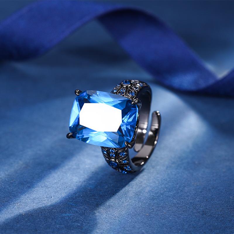 Jewelry Copper Bottom Plated Black Gold Retro Simulation Red Corundum Blue Spinel Personality Ring Heroine Stone 12 * 16
