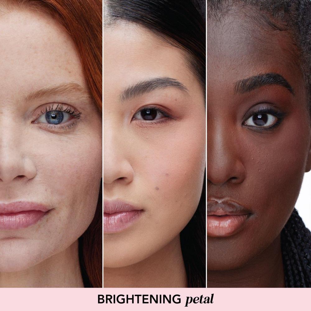 Poudre libre fixatrice pour le soin de la peau Polite Society More Than A Pretty Powder 0,3 oz