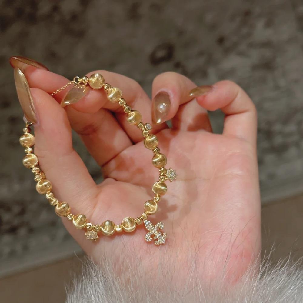 

Elegant Winter Iris Snowflake Cat Eye Bracelet New Chinese Style Luxury Diamond Inlaid Iris Flower Bracelet for Women