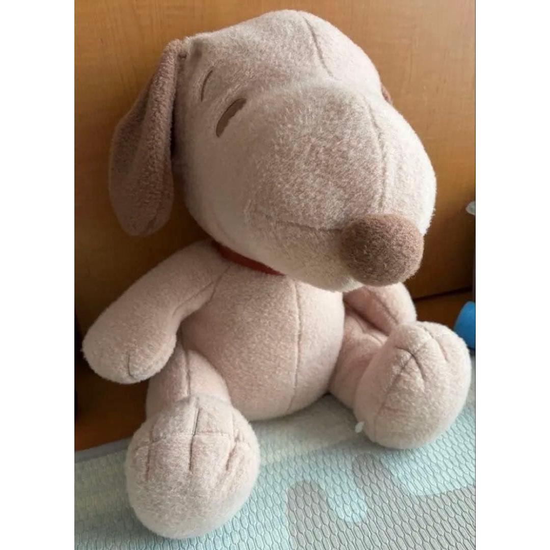 Snoopy stuffed toy beige