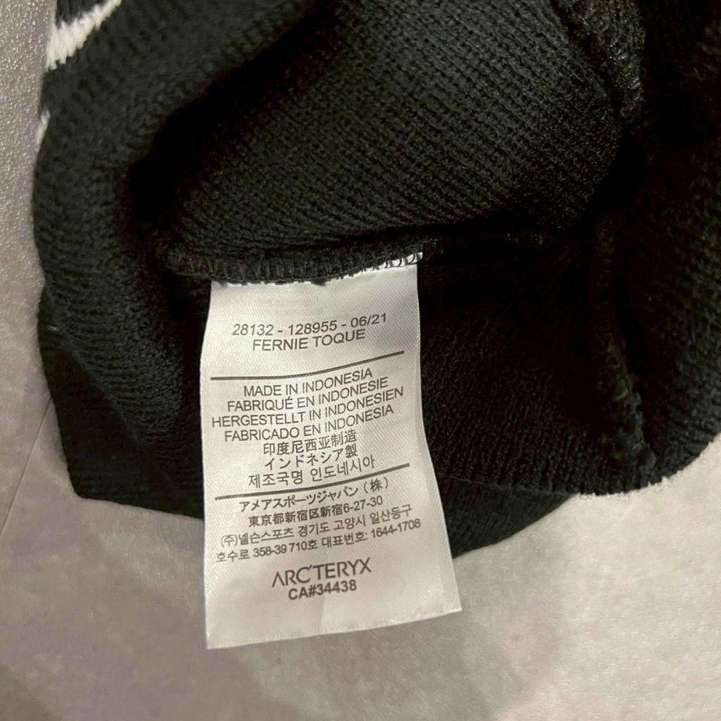 Used ARC'TERYX FERNIE TOQUE Knit Hat Beanie Black Logo