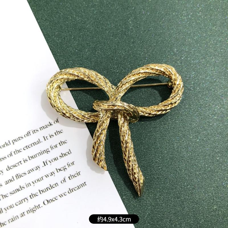 

Винтажная барочная вестерн антикварная брошь матовый золотой жемчуг корона суд булавка брошь аксессуары женщины