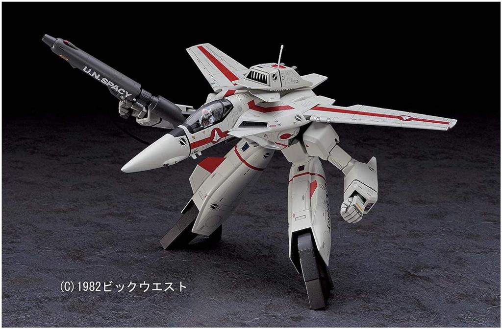 Hasegawa Super Dimension Fortress Macross Gerwalk Valkyrie Scale Plastic Model Kit 25 VF-1J/A 1/72