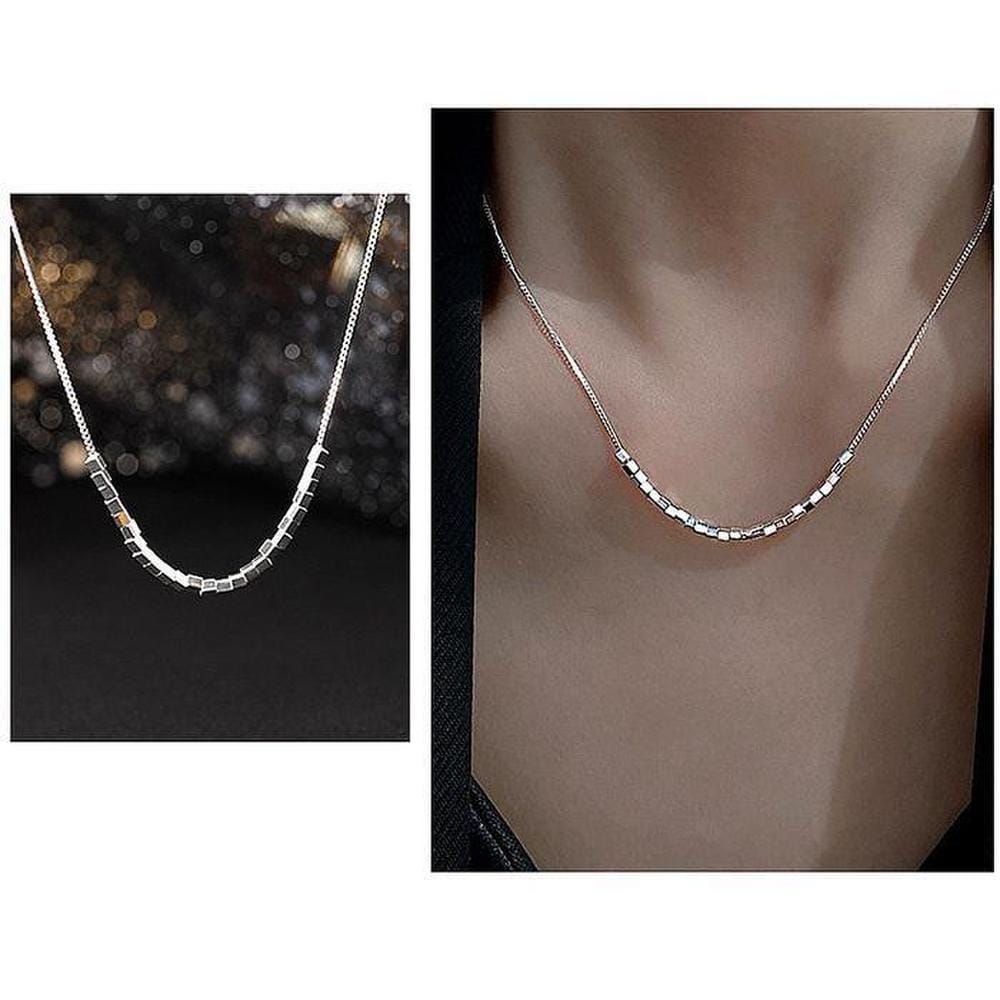 [Onoma] Onm Light-Reflecting Sparkling Square Pendant Women's Fashion Necklace (38819325)