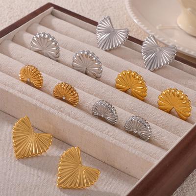 French Retro Style Fashion Temperament Light Luxury Simple Earrings Geometric Folding Fan Titanium Steel Plated 18K Gold Stud Earrings