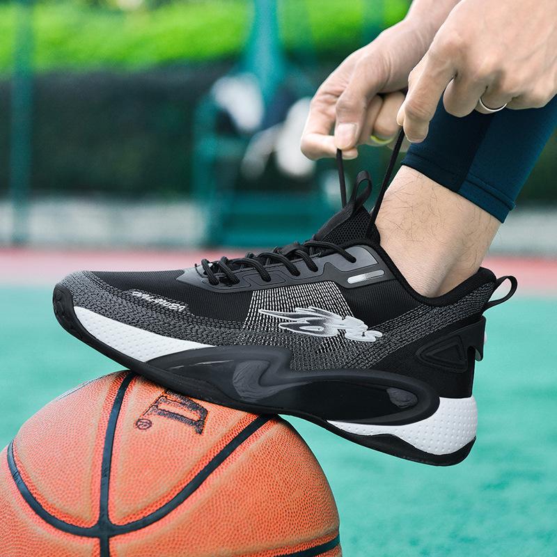Large size basketball shoes breathable sports shoes teenager middle school students actual training sneakers non-slip