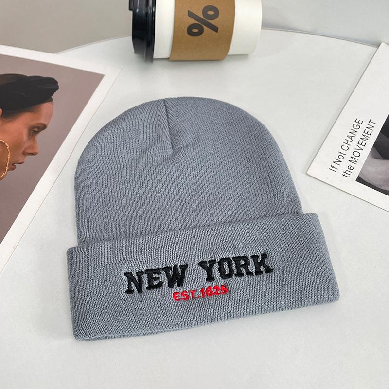 New letter embroidered wool hat for women, outdoor small H standard autumn and winter pullover hat, thermal ear protection, knitted hat for men